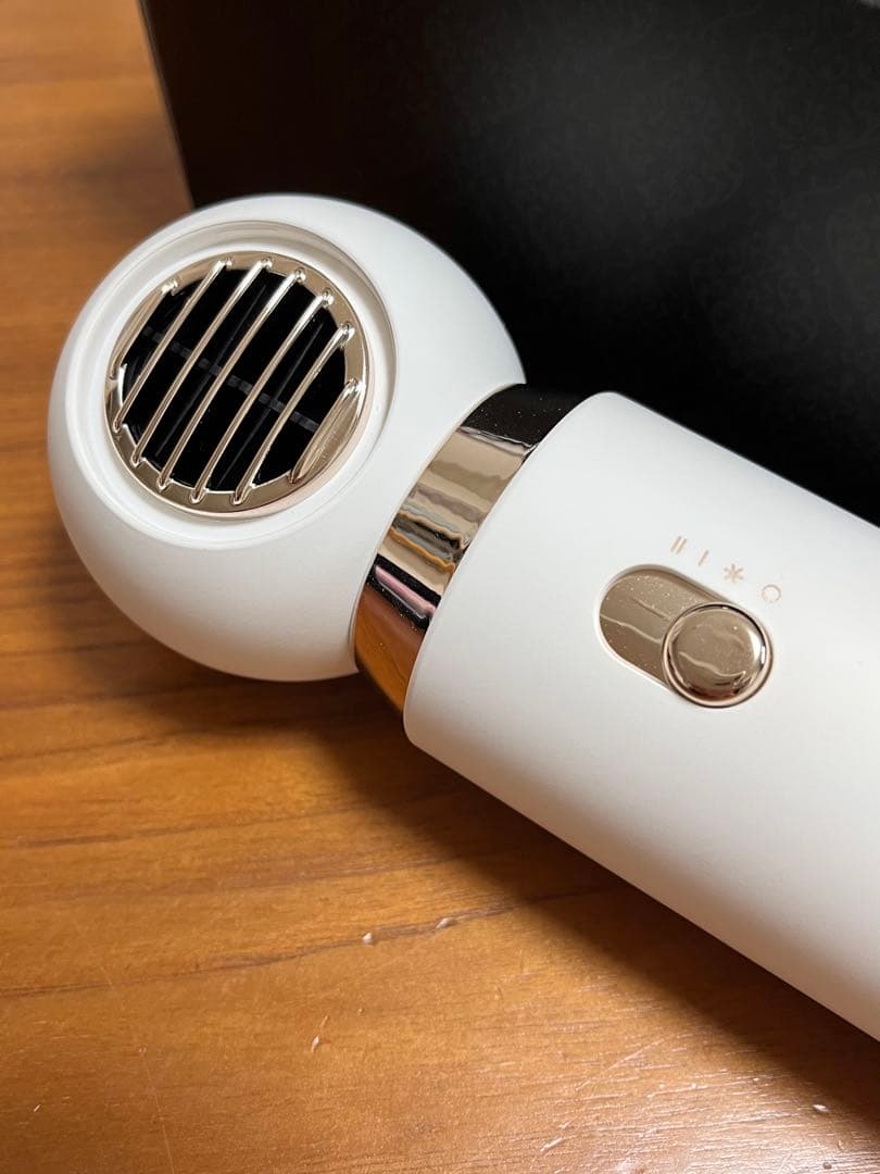 【美品】ME Recovery Air ドライヤー 白 (1回使用·動作確認済)