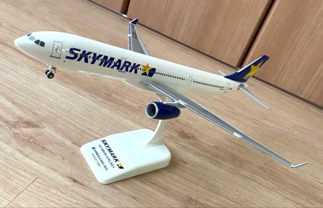 SKYMARK 航空機モデル AIRBUS A330-300 モデルプレーン