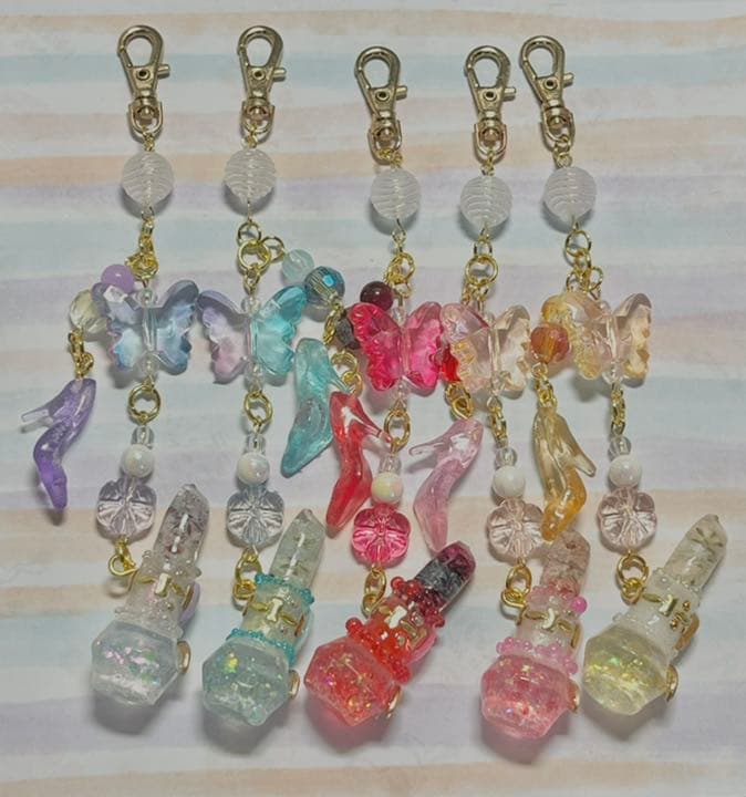 バタフライ✖️フラワーリップキーホルダー