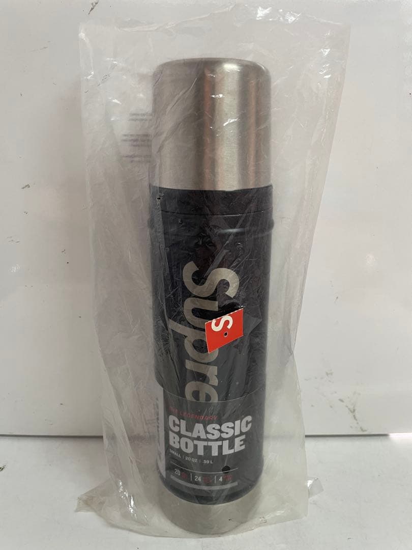 【664】supreme Stanley 20 oz Bottle 新品 タグ付