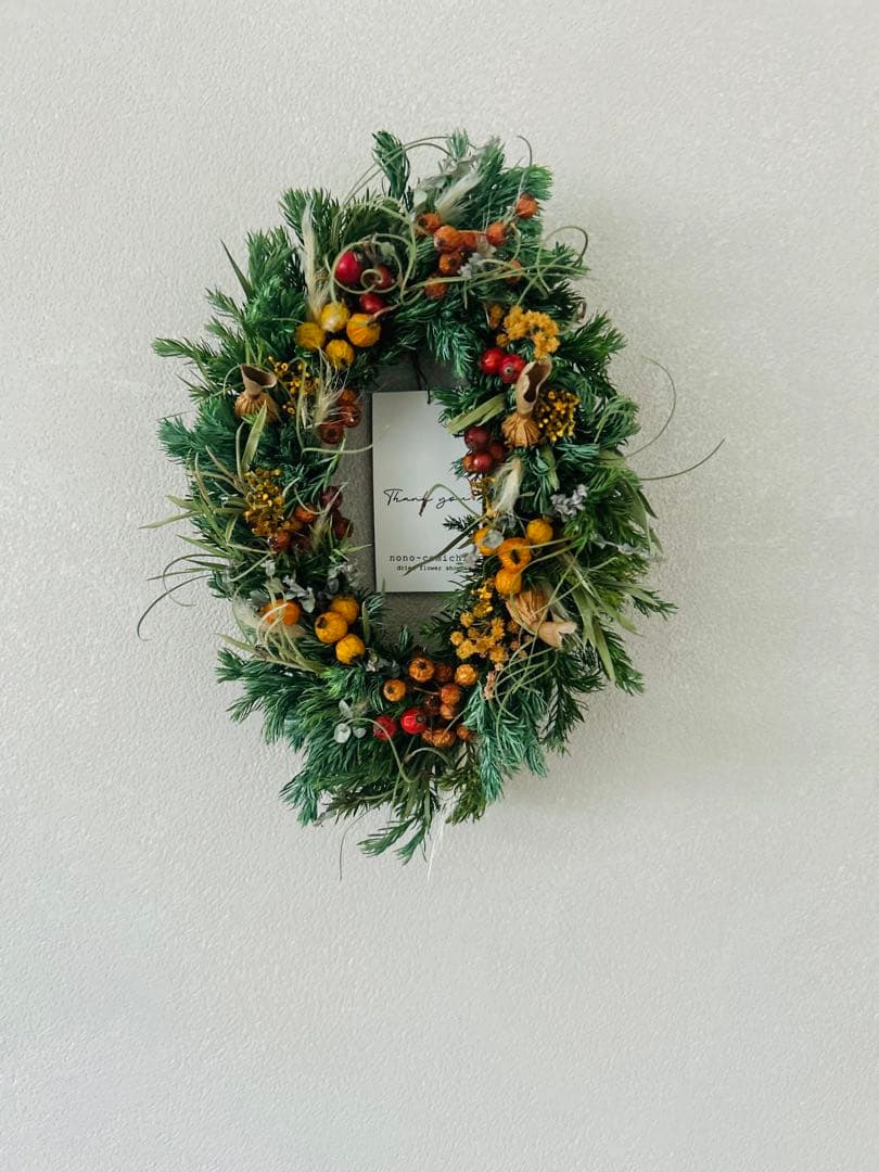 Bliss wrapped in nature 針葉樹と木の実のスワッグ・他一点