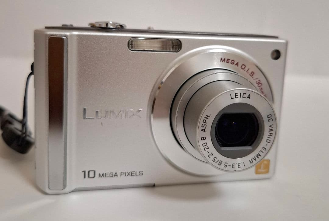 [美品] パナソニック Panasonic DMC-FS20 デジタルカメラ