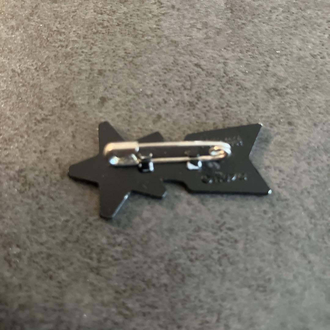 ウルトラマン　ピンバッジ　小学館　円谷プロ