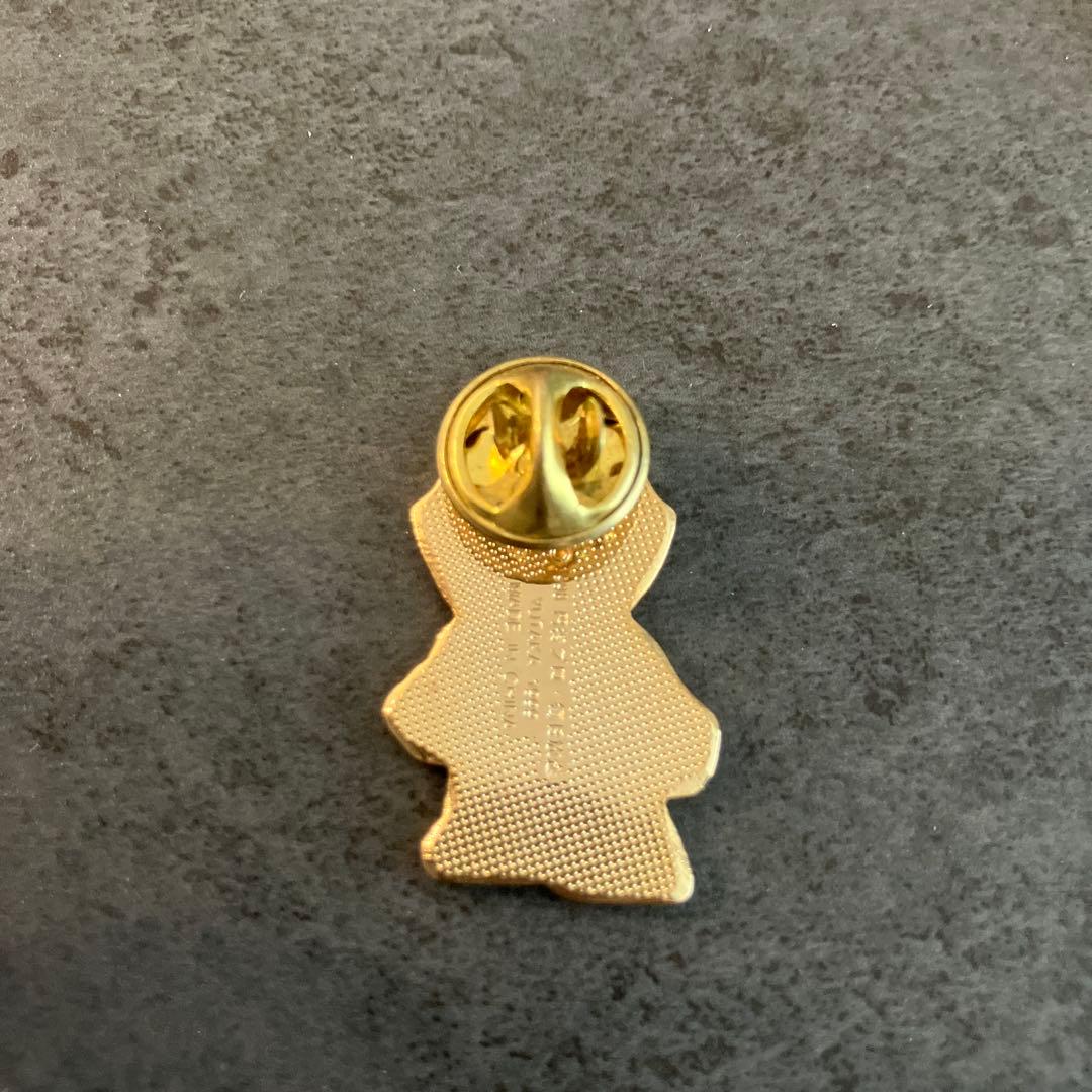 ウルトラマン　ピンバッジ　小学館　円谷プロ