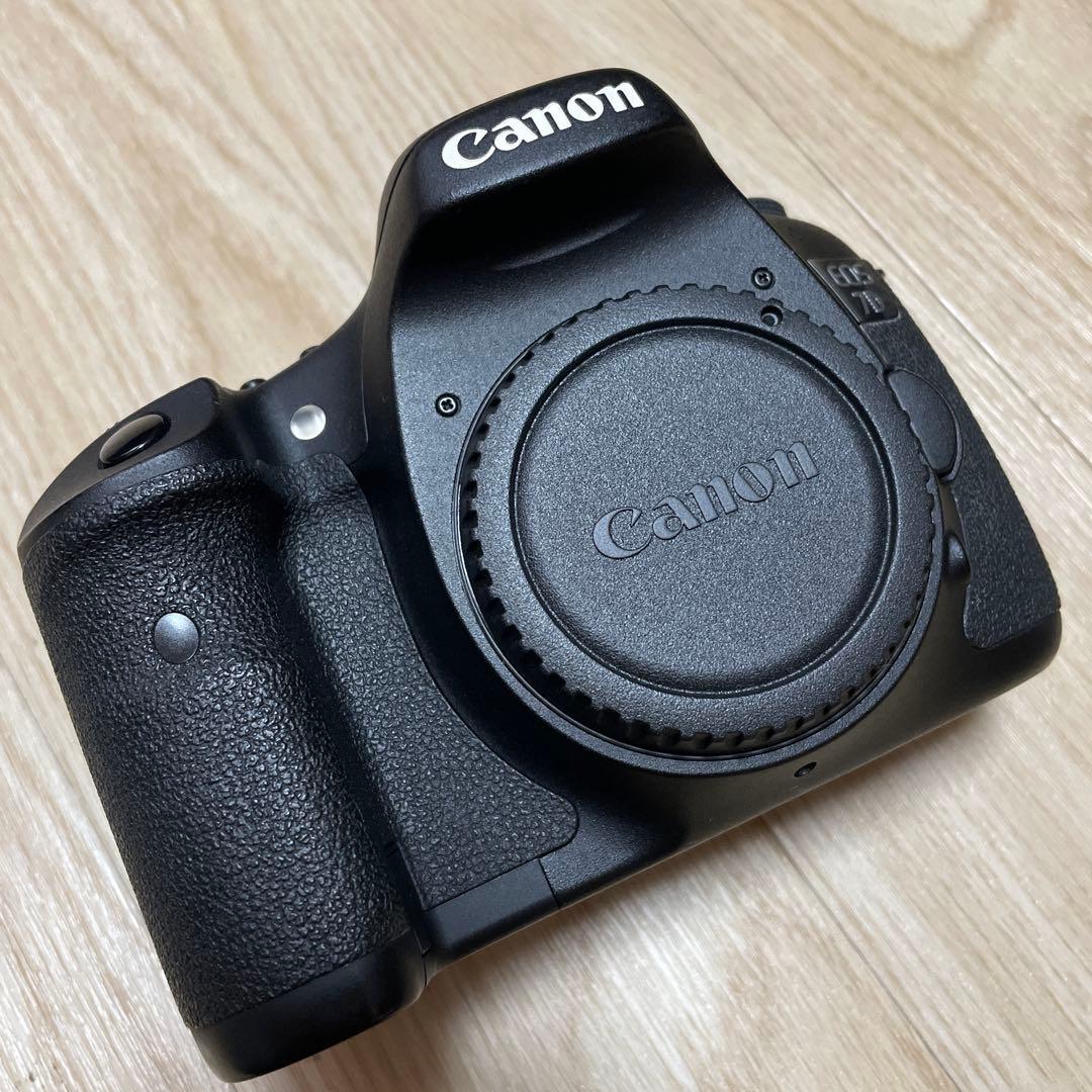 Canon EOS 7D デジタル一眼レフカメラ