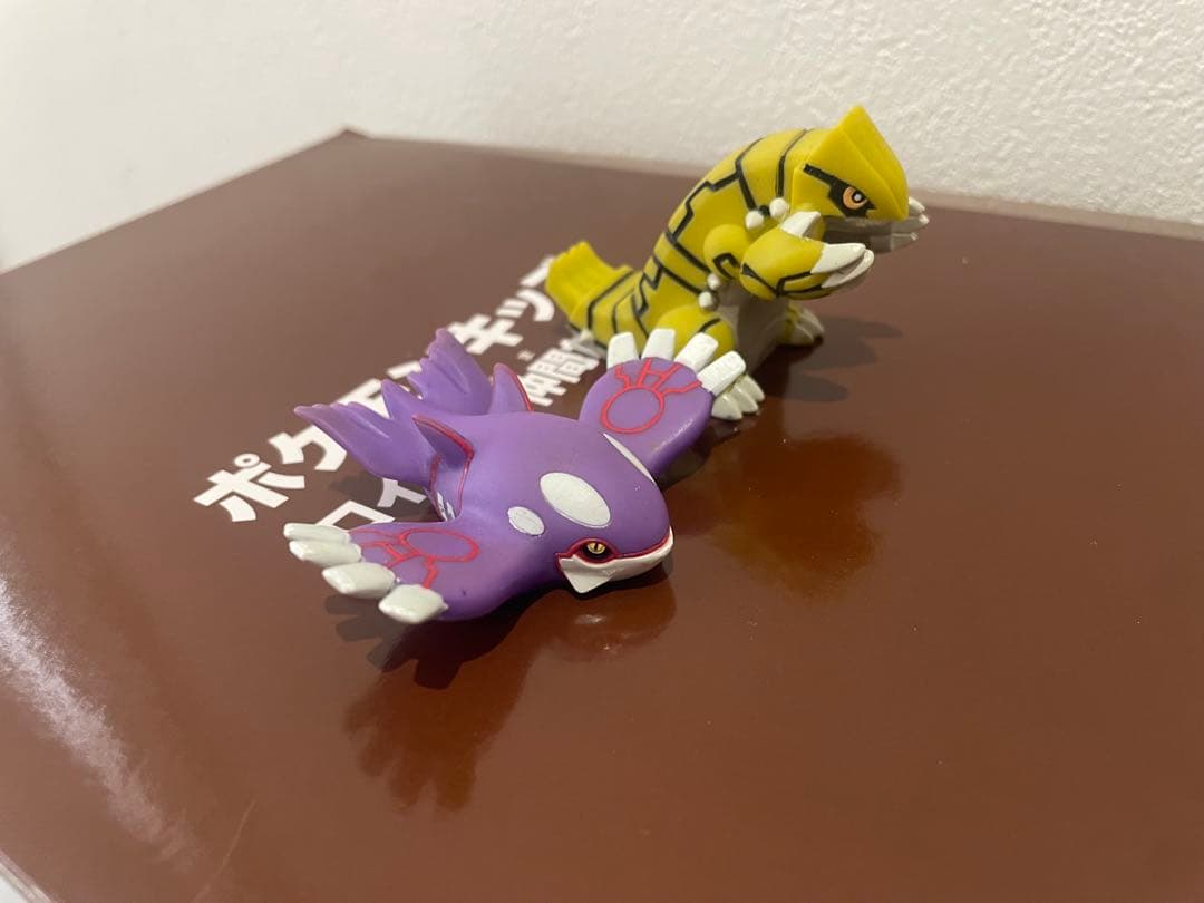 ポケモンキッズ　グラードン　カイオーガ　色違い　レア