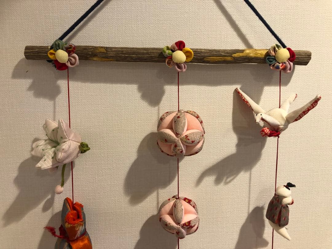 【匿名配送】桃の節句の壁掛け②　吊るし飾り　吊るし雛