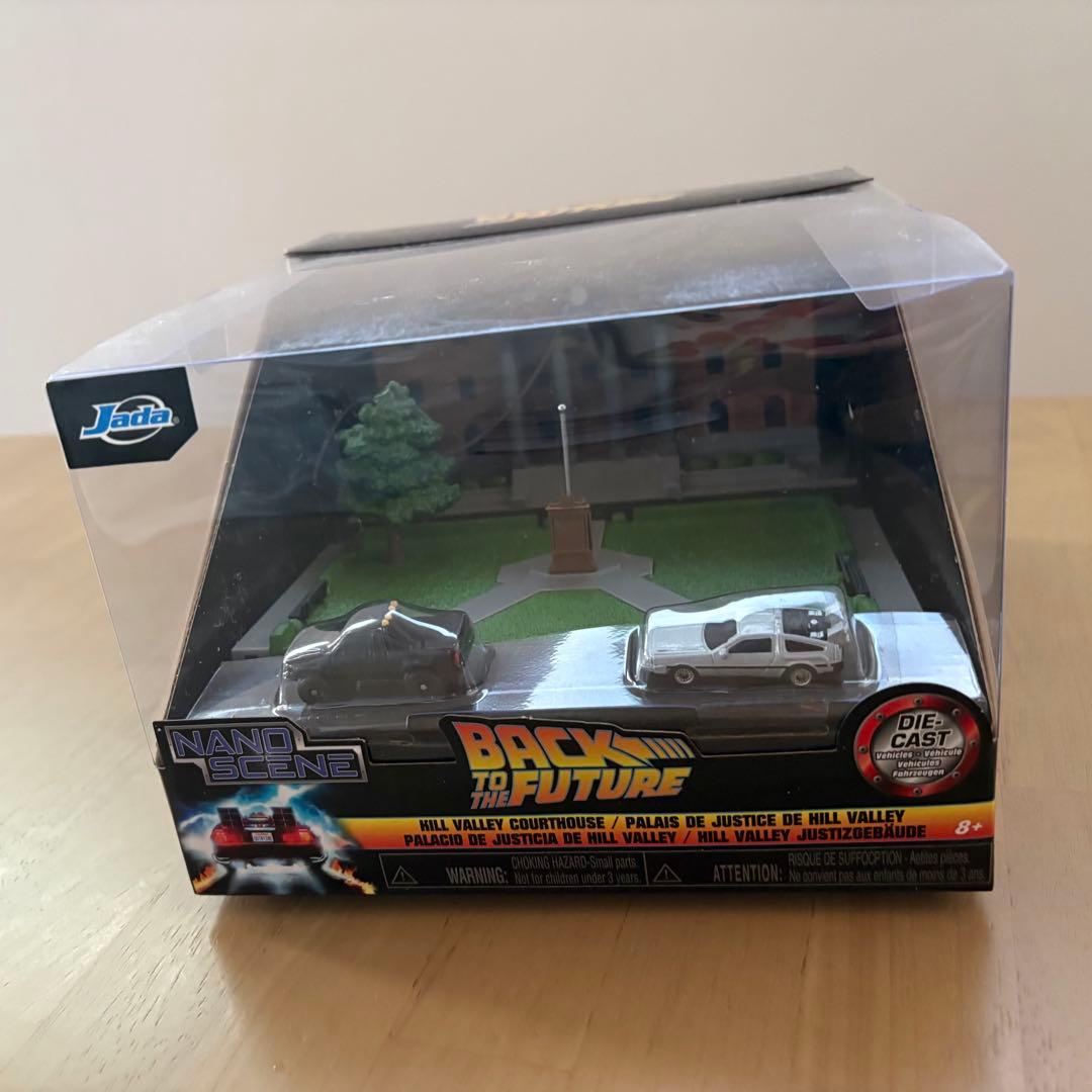 新品未開封◇バック・トゥ・ザ・フューチャー ヒルバレー時計台　デロリアン 模型