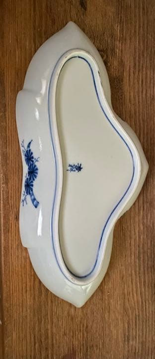 有田焼　貴祥窯　手書きの一点物　素敵なお皿