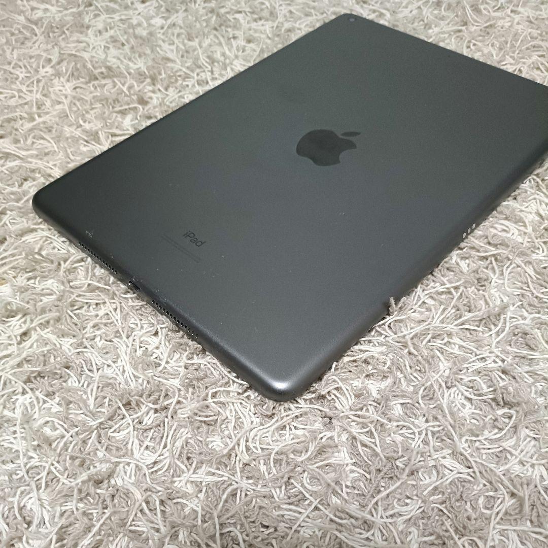 iPad 第7世代 32GB Wi-Fiモデル スペースグレー
