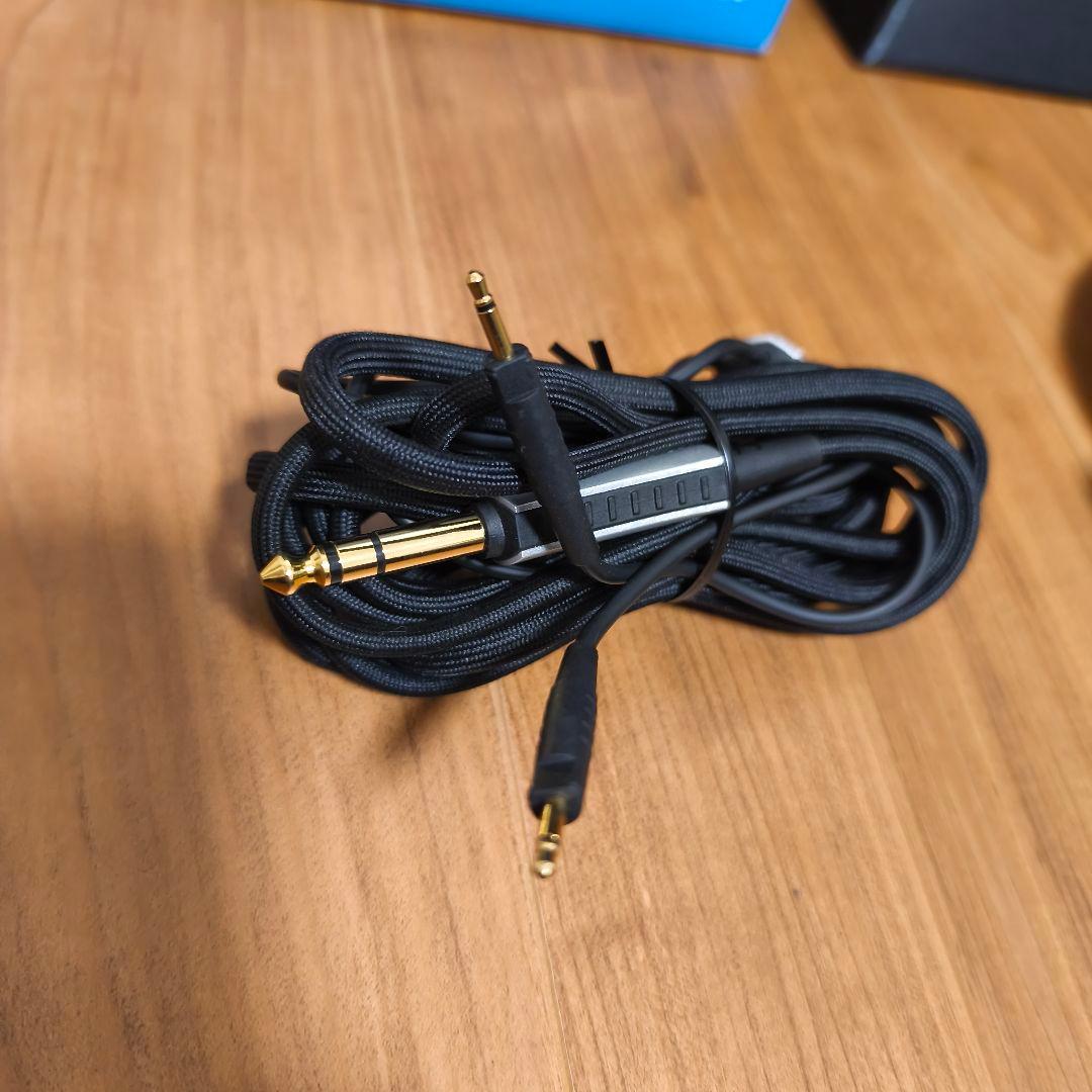 【廃盤品】SENNHEISER HD700