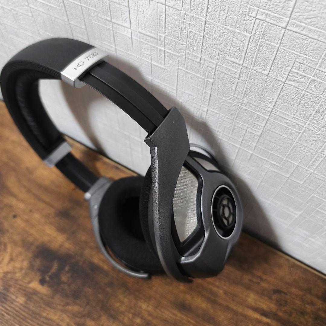 【廃盤品】SENNHEISER HD700