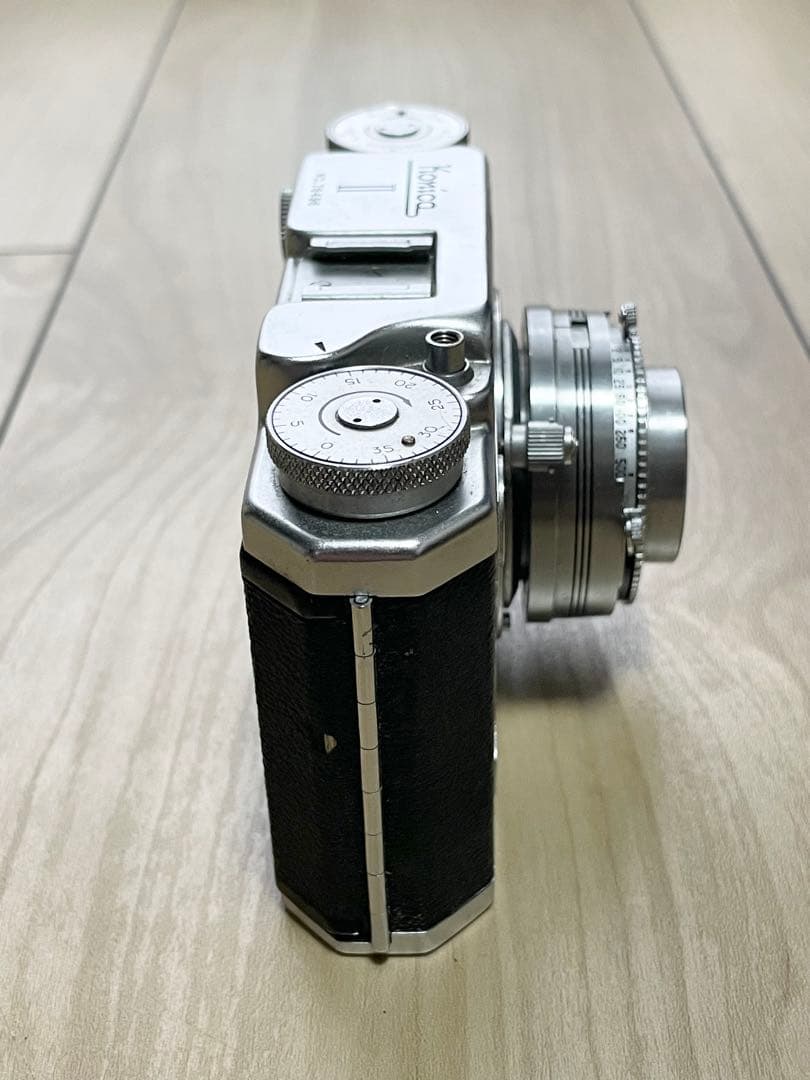 コニカ Konica B フィルムカメラ シルバー