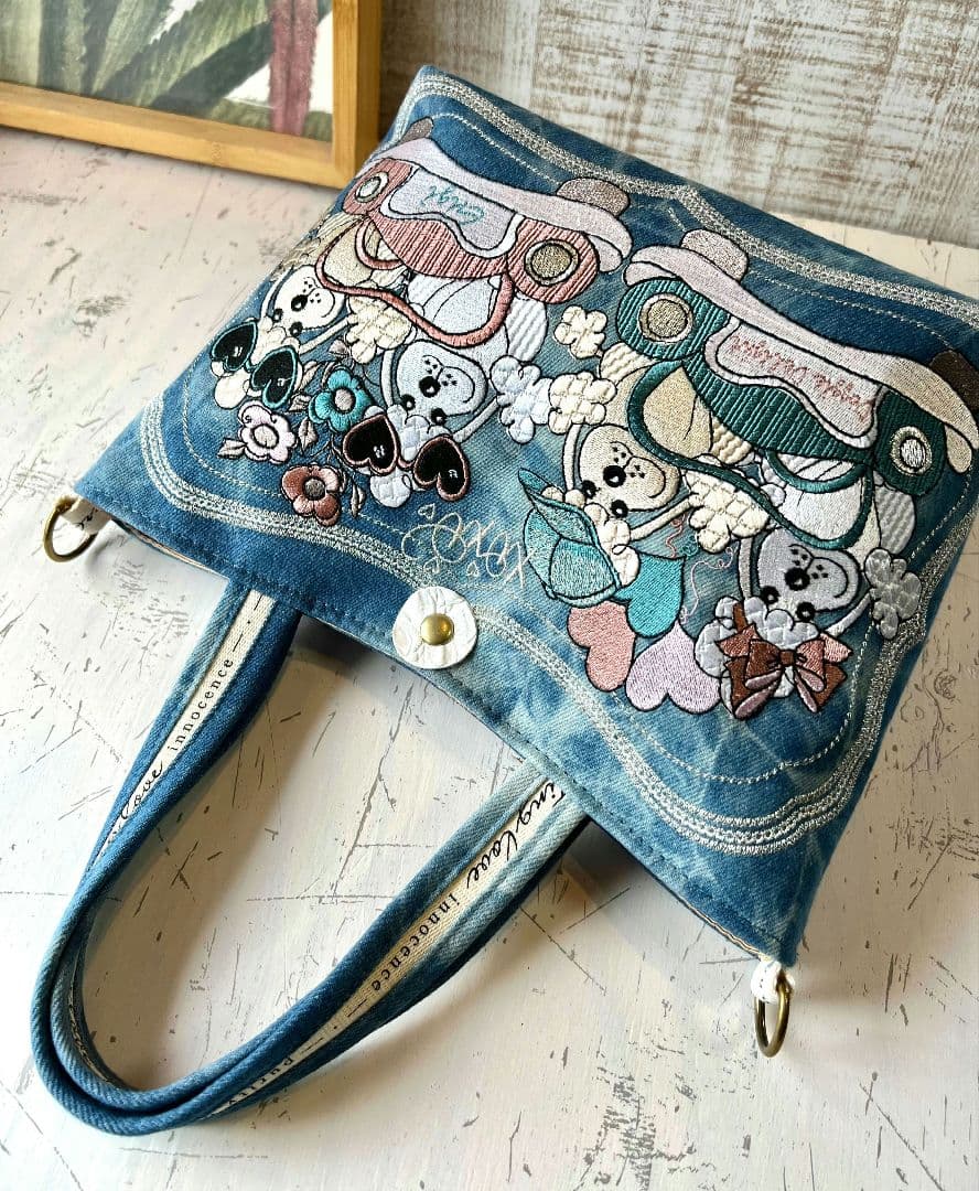 ロラライハリス♡ライトブルーWデニム♡刺繍のミニバッグ♡
