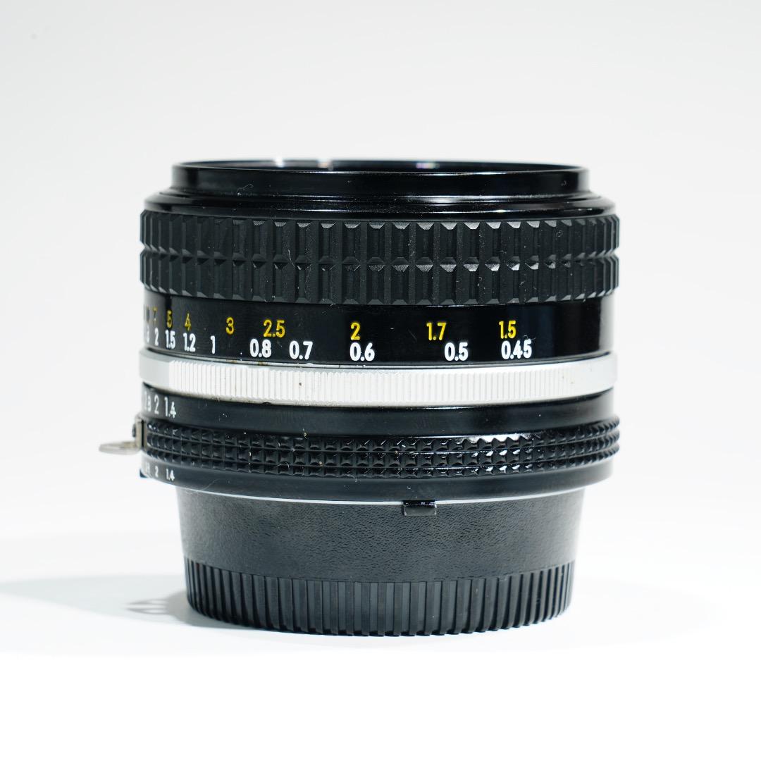 【極美品】ニコン Ai-s Nikkor 50mm F1.4 大口径 803