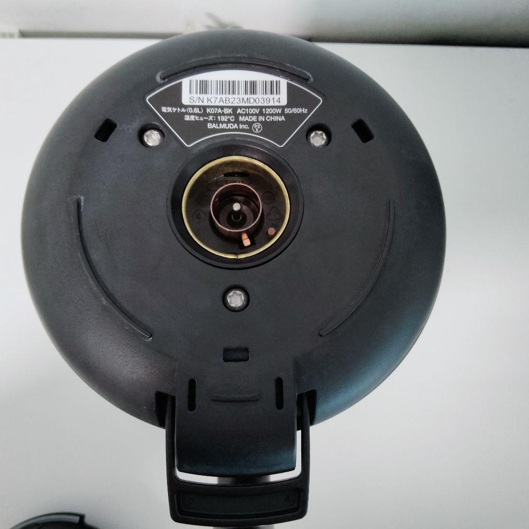 【新モデル】2023年製 BALMUDA バルミューダ　電気ケトル　黒　658