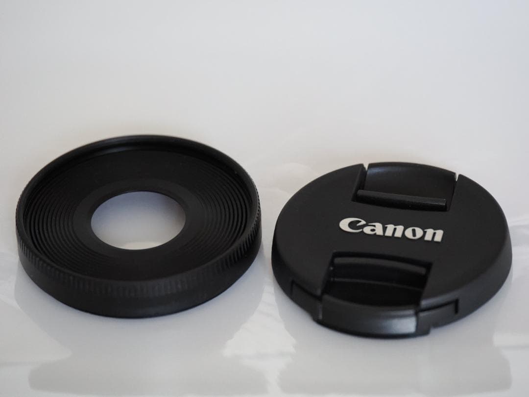 Canon RF 28mm F2.8 STM レンズ フード付き