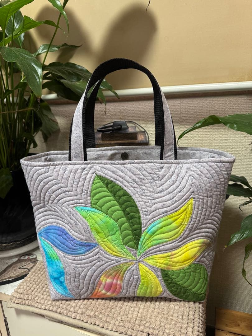 ハワイアンキルト　ハワイアンキルトバッグ　トートバッグ　プルメリア