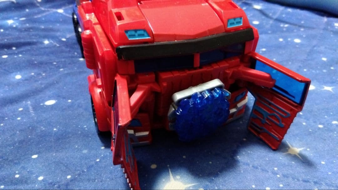 トランスフォーマー　オプティマスプライム