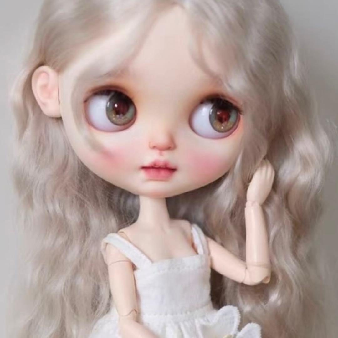 カスタムブライス 有名海外作家様 ドール 人形 キラキラ きれい プリンセス