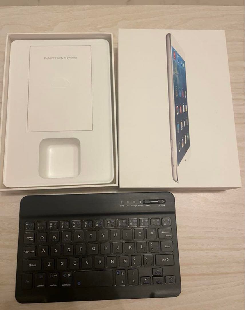 美品iPad mini2 ME860J/A Wi-Fi 128GB Silver