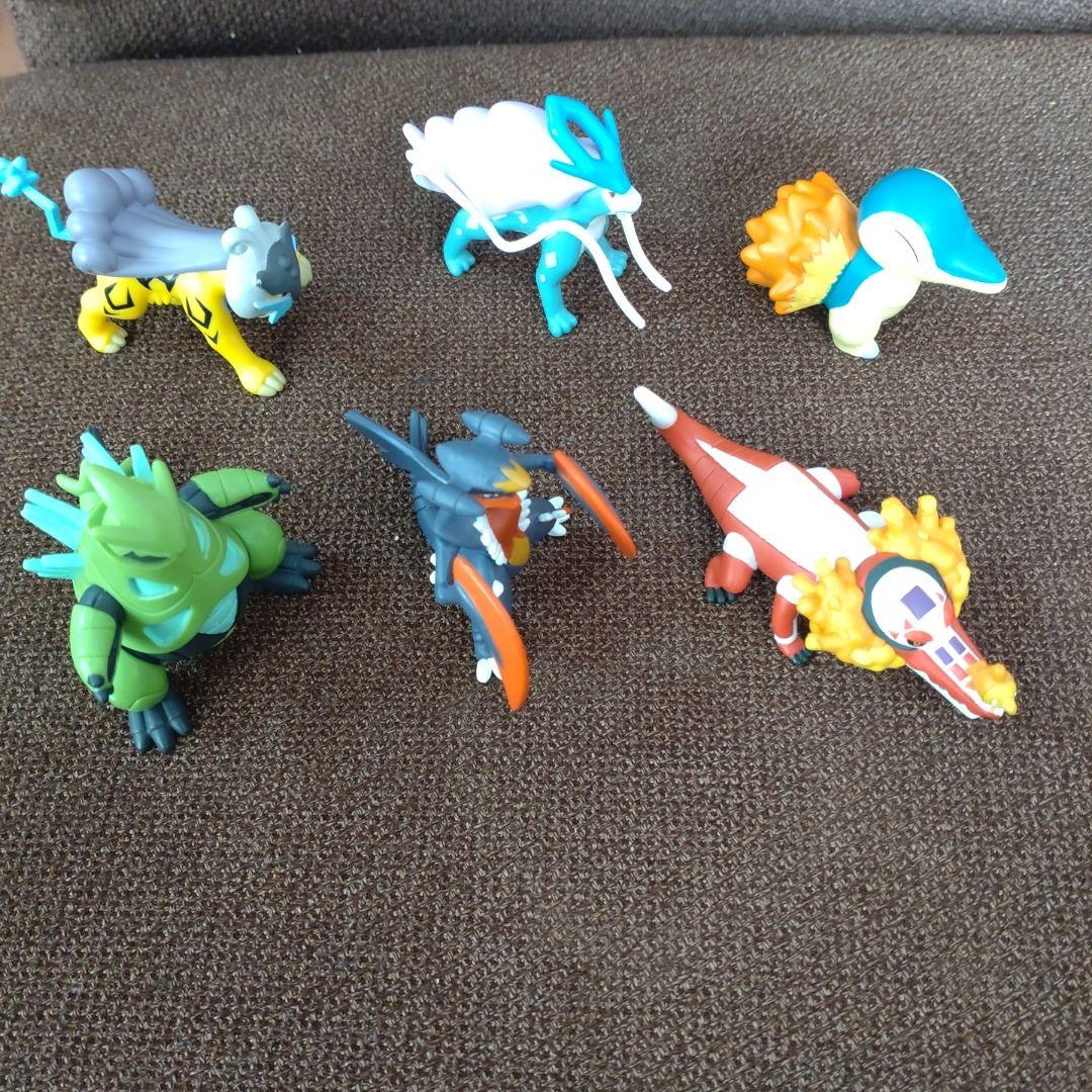 モンコレ　ポケモン　まとめ売り　テツノイバラ　スイクン　ライコウ　メガガブリアス