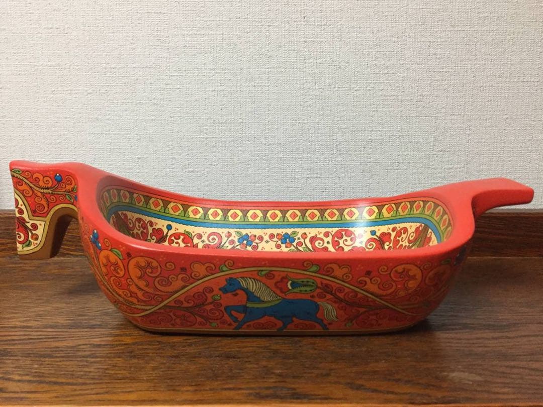 ロシア雑貨☆馬型の飾り皿 縁起物 アルハンゲリスク オリガ作 マトリョーシカ