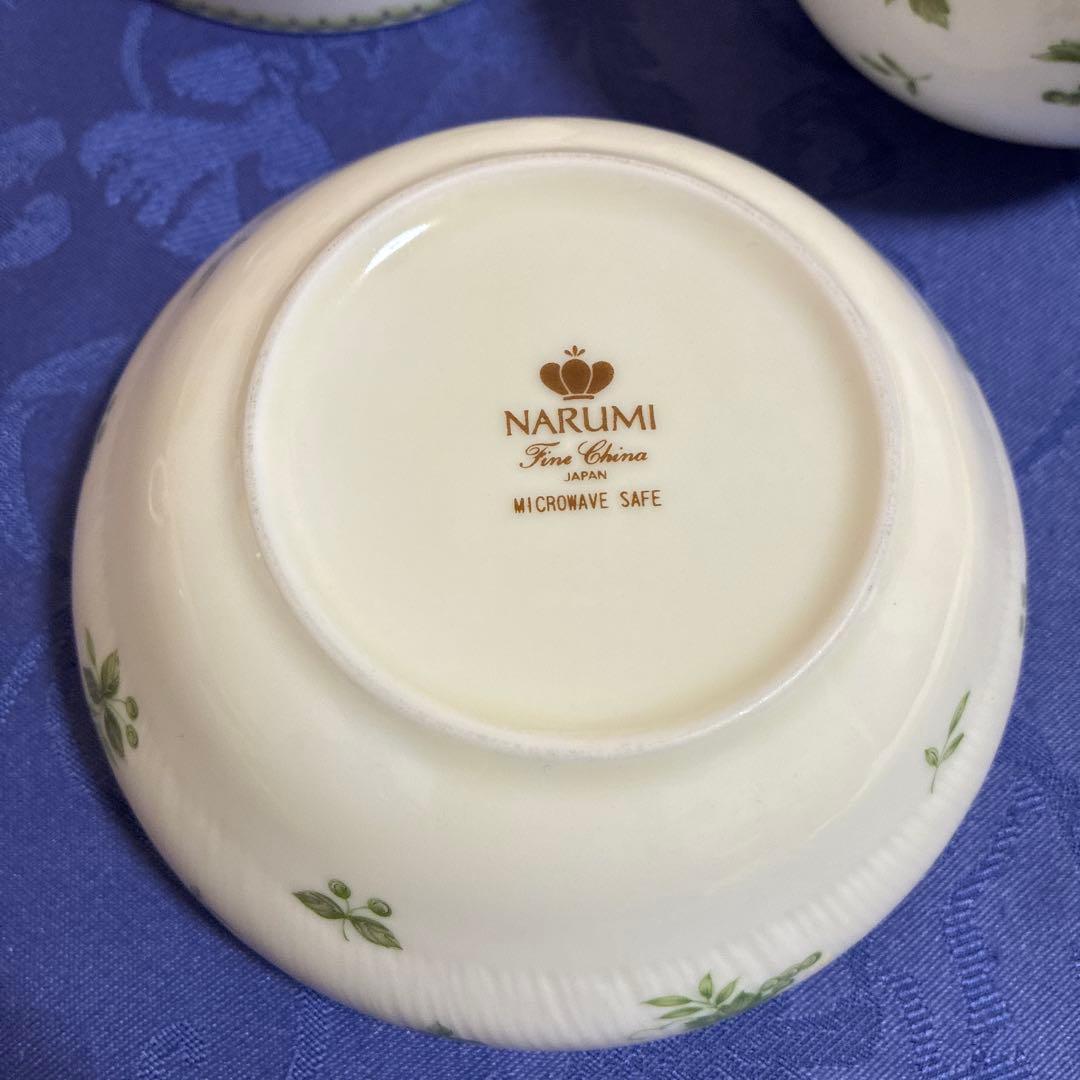NARUMI 花柄皿 陶器製