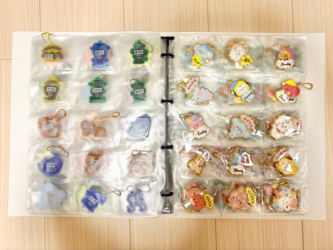 BT21 キーホルダー　シール