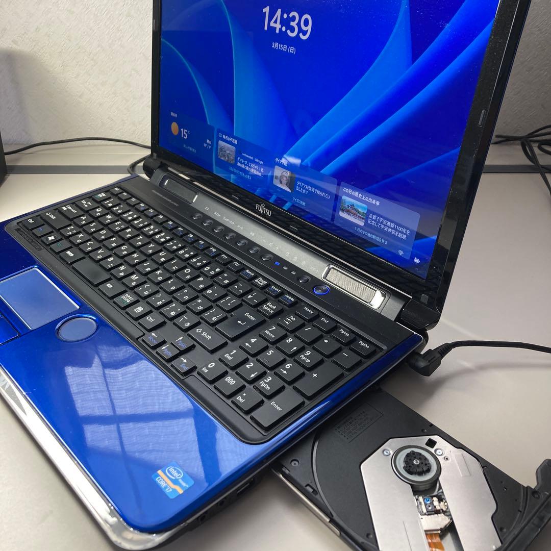 富士通 Core i7 ノートパソコン