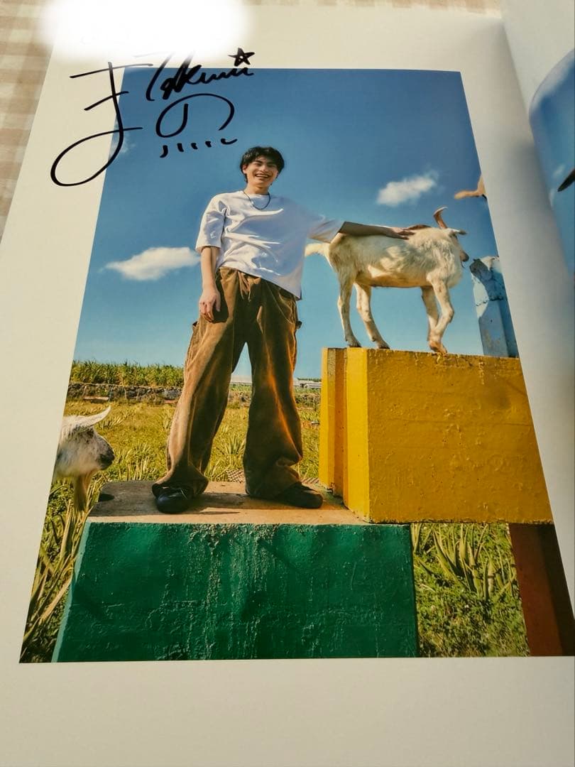 フォトブック小笠原仁の好きなもんは好きなんだわ！ in 沖縄　サイン入り小笠原仁