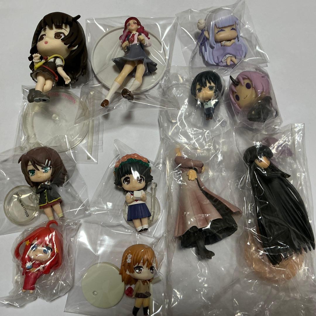 アニメ、コミック美少女系フィギュア　箱いっぱい詰め合わせ40点以上　　お買い得