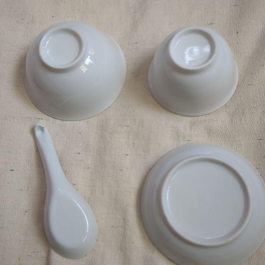 キティちゃんの中華食器セット　★未使用　色むら初期汚れあり