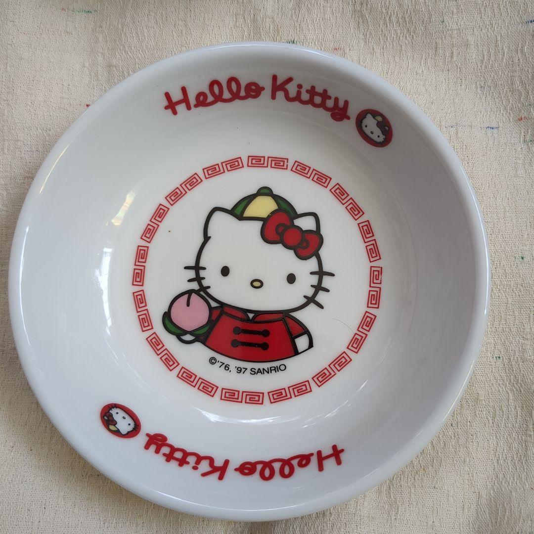 キティちゃんの中華食器セット　★未使用　色むら初期汚れあり
