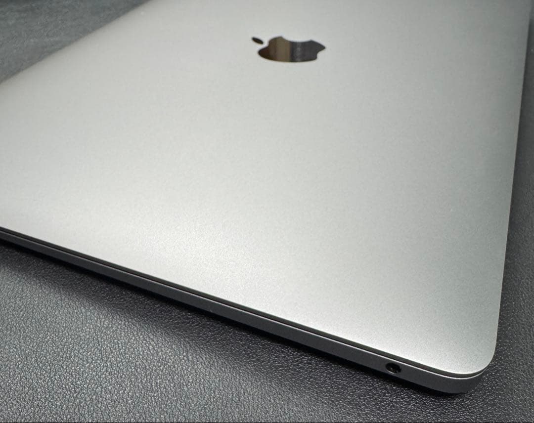 MacBook本体 Apple MacBook Air M1 / 8G / 512G