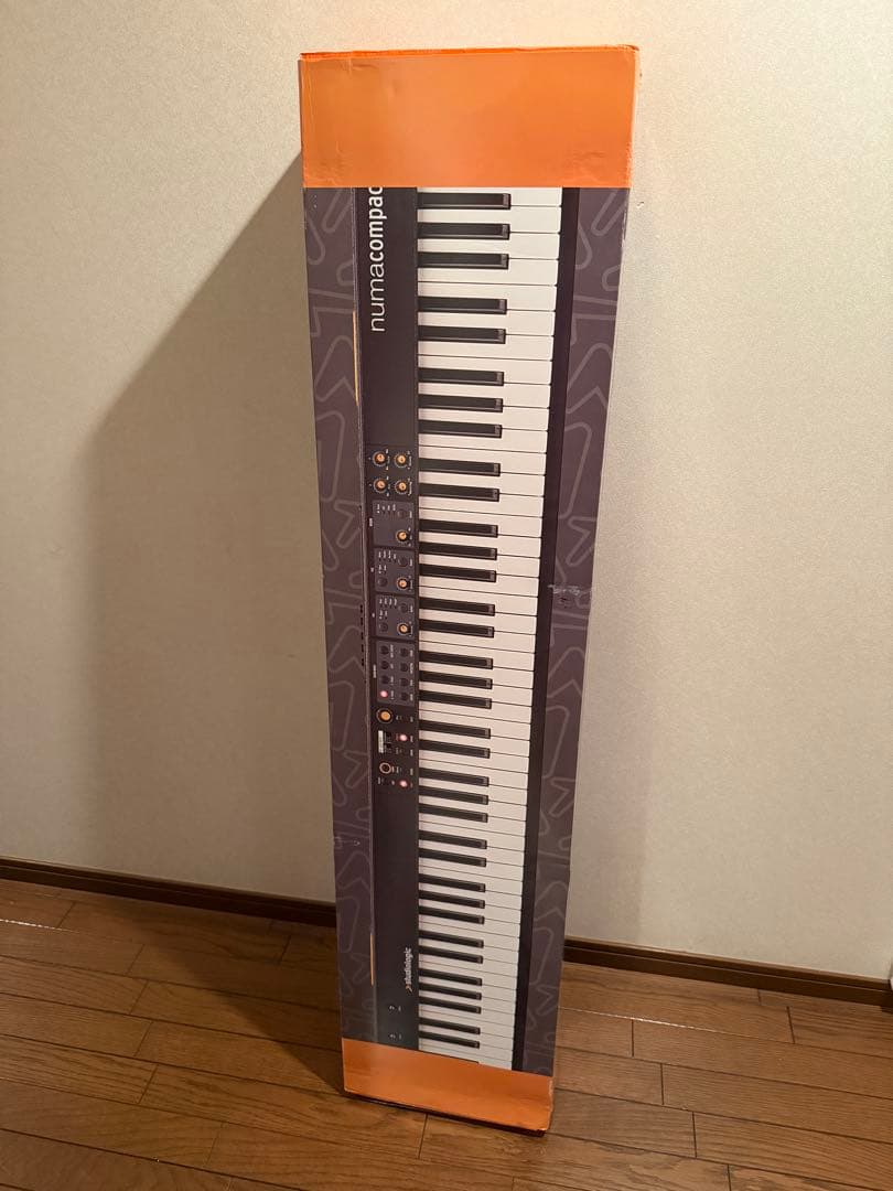 中古 numa compact2 Studiologic ペダル電源コード新品