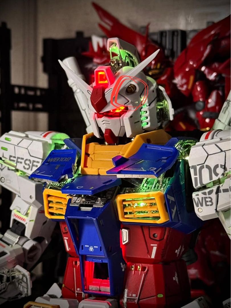 RX-78-2 ガンダム PG 1/60 LED搭載