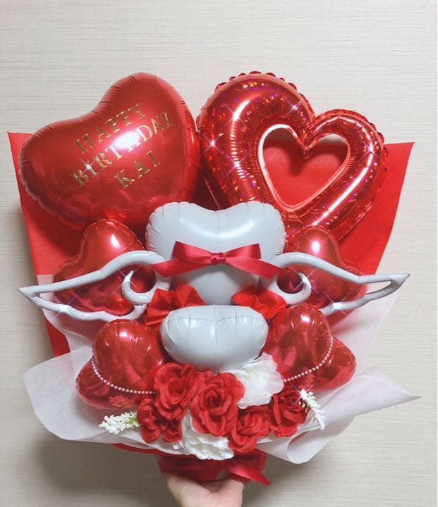 バルーンギフト　誕生日　推し　バルーンアレンジ  リボン　生誕祭