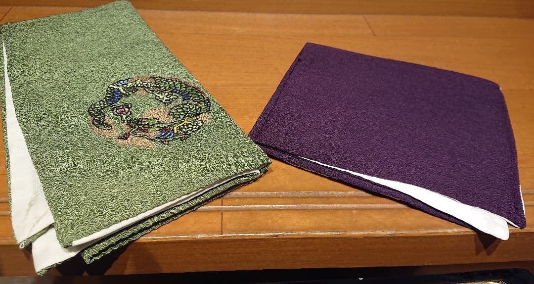 山本寛斎デザインブランド 兜飾り 中古品