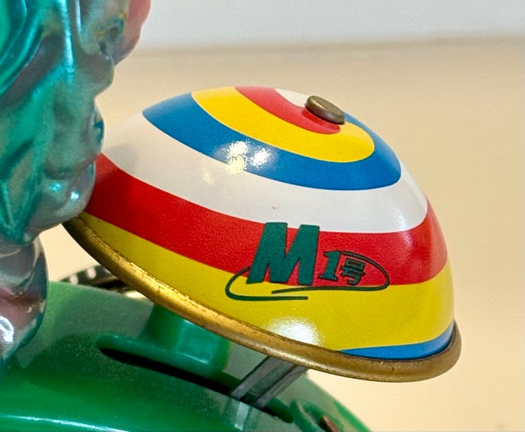 M1号 ヘドラ 三輪車 ハワイ版カラー