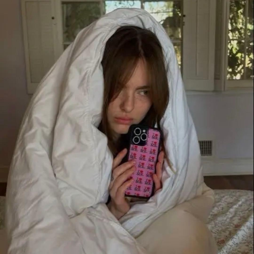 Ashley Williams × Wildflower iPhone14ケース