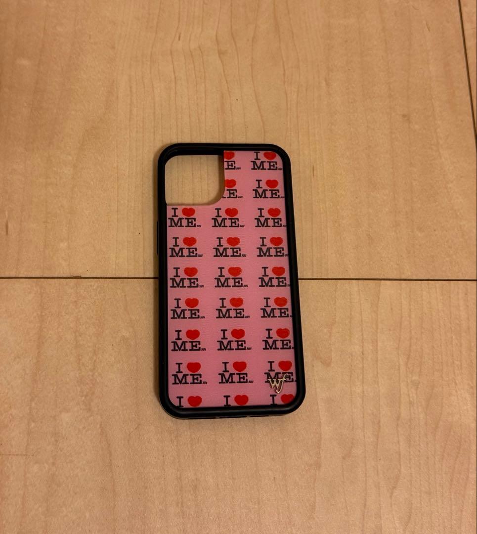 Ashley Williams × Wildflower iPhone14ケース