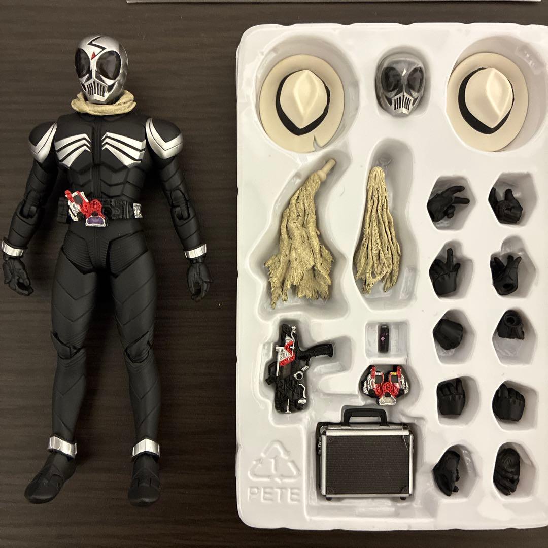 真骨彫製法　仮面ライダースカル　S.H.Figuarts