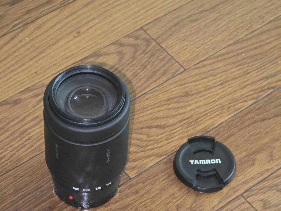 デジタルカメラ Canon eos kiss x2 ( 3lens and bag )