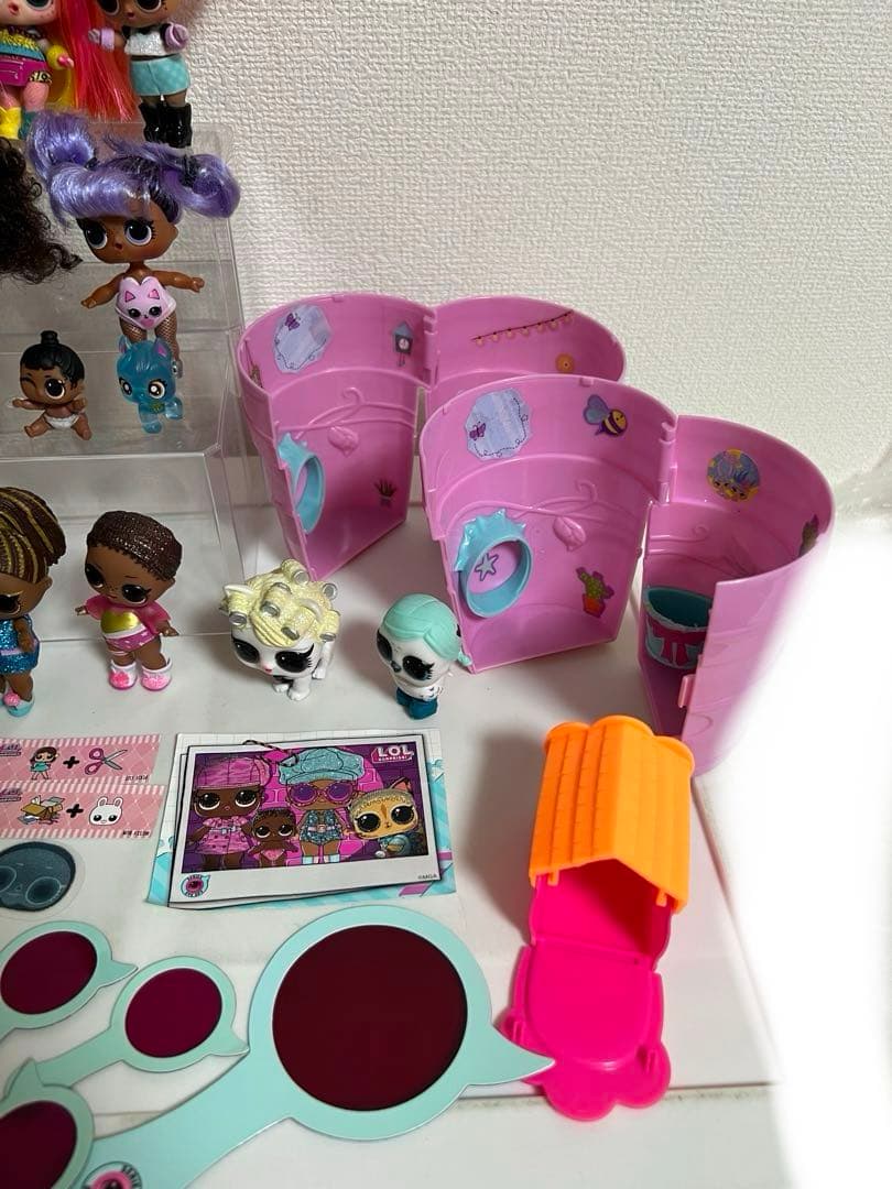 LOLサプライズのお人形セット