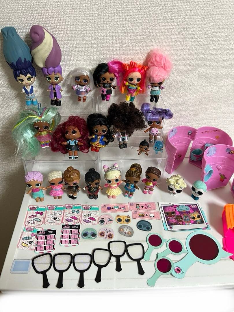 LOLサプライズのお人形セット