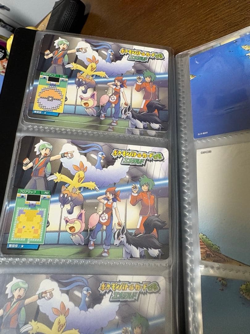 ポケモンバトルカードe +エメラルド　17枚