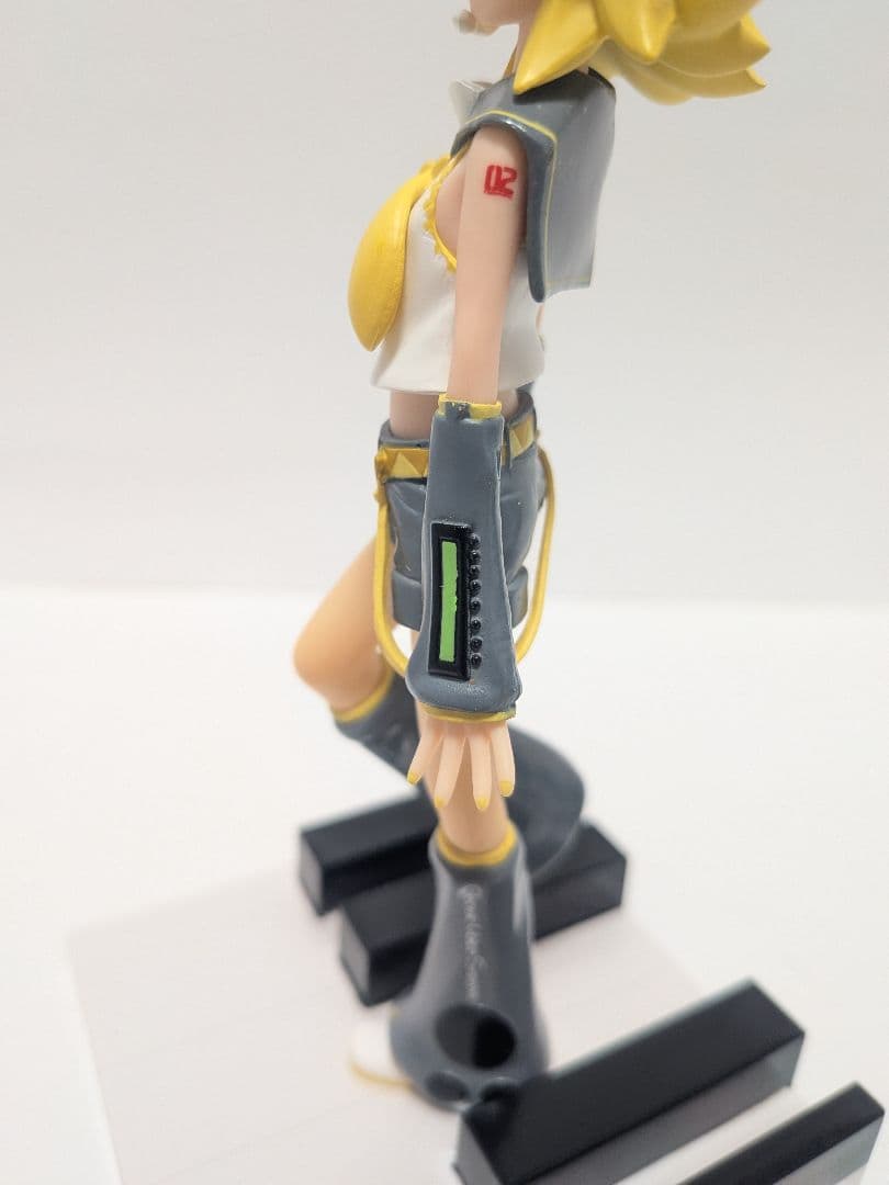 VOCALOIDエクストラフィギュア初音ミク、鏡音リン2体セット