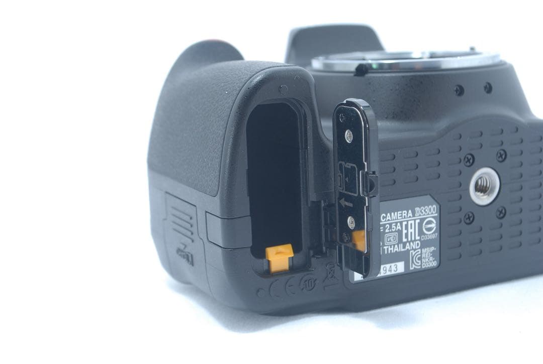 女性に人気❣️小型 軽量 一眼レフ ニコン スマホ転送 フルHD動画対応 高画質