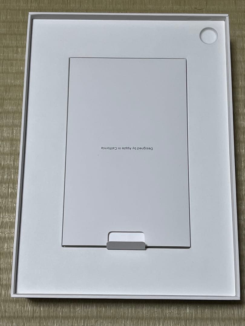 【美品】iPad 11世代128GB Wi-Fi シルバーケース＋タッチペン付き